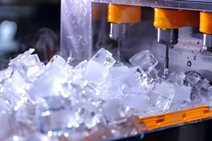 ice machine producing clean ice cubes for small beverage shops